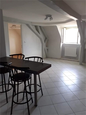 t3 à la vente -   35300  FOUGERES, surface 42 m2 vente t3 - UBI468494030